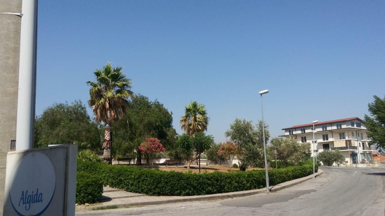 Hotel Santa Caterina Gizzeria Εξωτερικό φωτογραφία