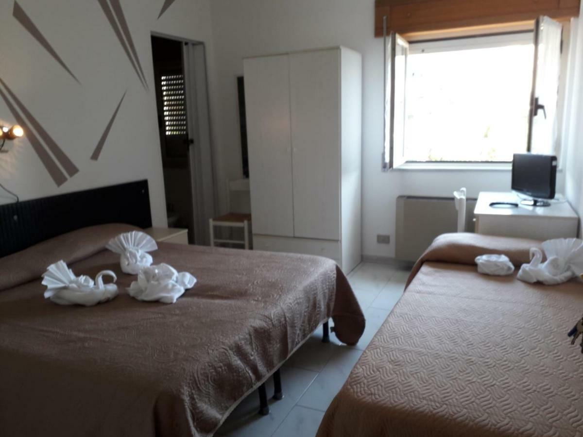 Hotel Santa Caterina Gizzeria Εξωτερικό φωτογραφία