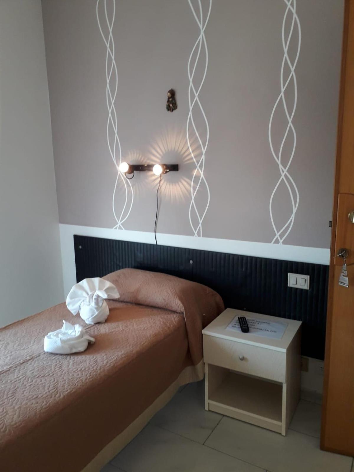 Hotel Santa Caterina Gizzeria Εξωτερικό φωτογραφία